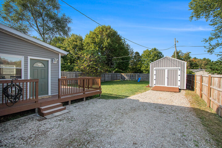 Property Photo: 317 Elizabeth Street MI 49107