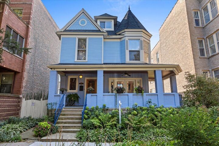 6316 N Magnolia Avenue  Chicago IL 60660 photo
