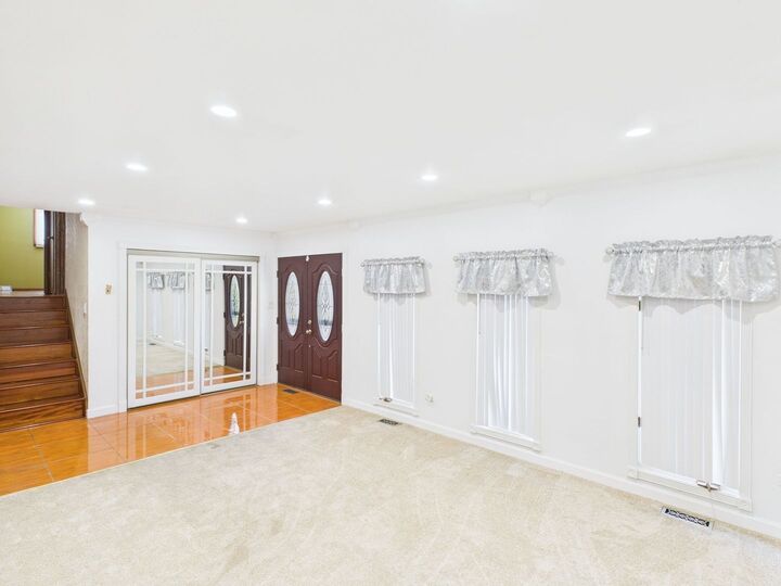 Property Photo:  1200 Jacqueline Drive  IL 60417 