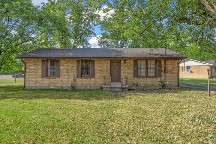Property Photo:  601 Evergreen Park Dr  KY 42240 