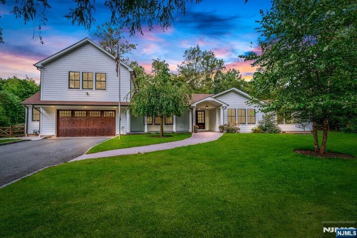2 Reid Court  Mahwah NJ 07430 photo