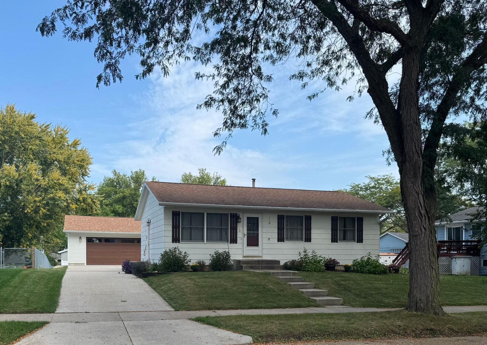 Property Photo:  709 19th Street SE  MN 55904 