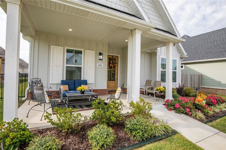 Property Photo: 6801 Somerset Place AR 72762