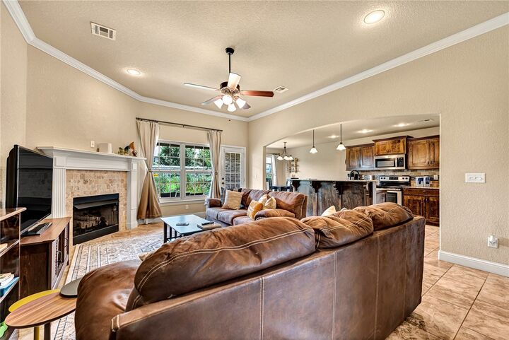 Property Photo:  4300 Limestone Avenue  AR 72712 