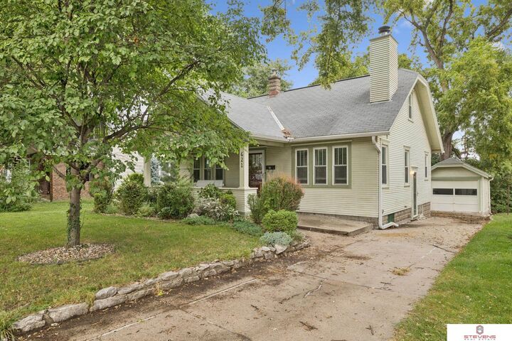 621 S 51st Street  Omaha NE 68106 photo