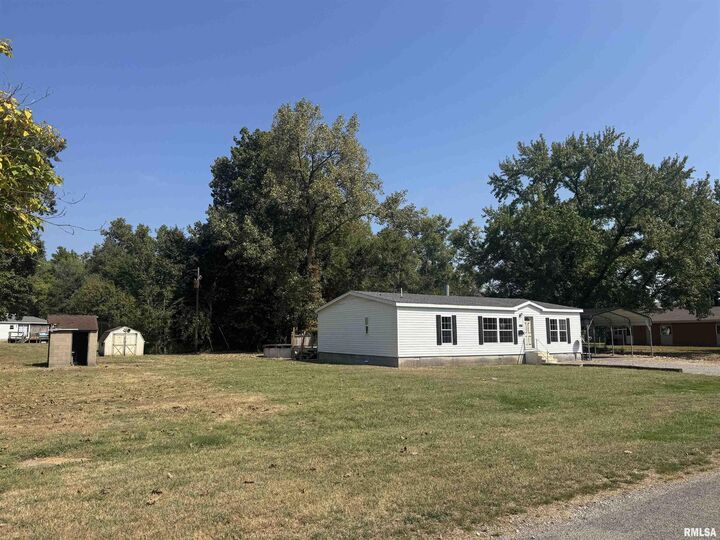 Property Photo: 413 Walnut Street IL 62999