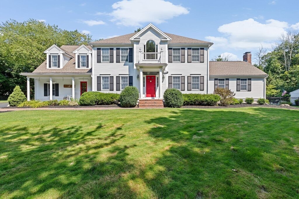 Property Photo:  60 Old Oaken Bucket  MA 02061 