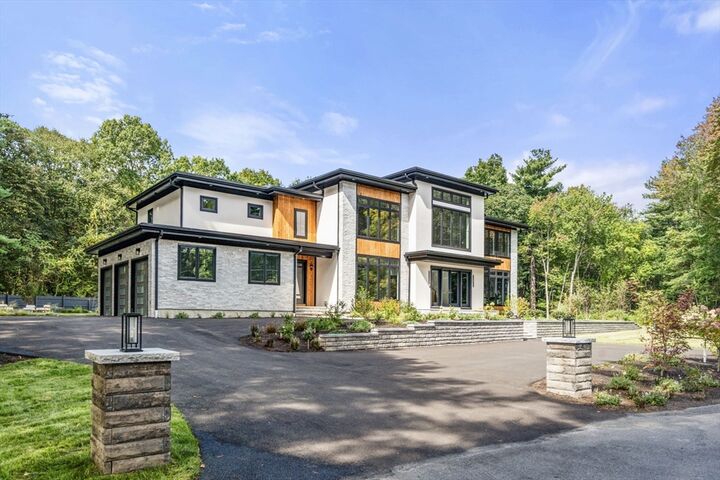 Property Photo:  60 Locust Lane  MA 02492 