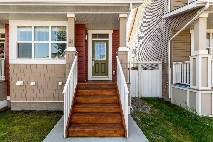 Property Photo:  21 Auburn Meadows Link SE  AB T3M 2E6 