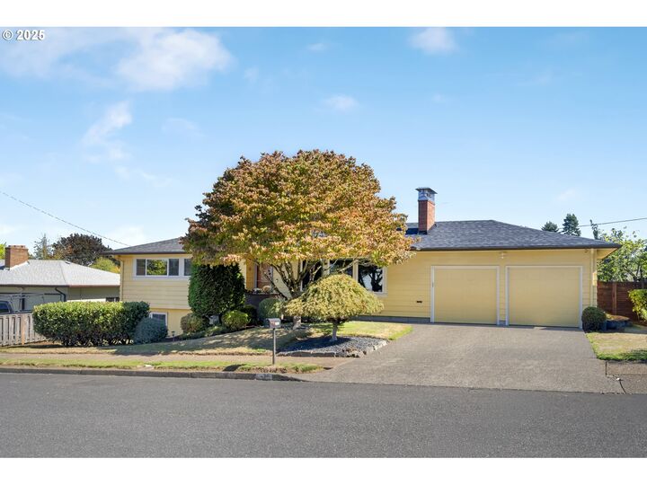 Property Photo:  3530 NE 134th Ave  OR 97230 