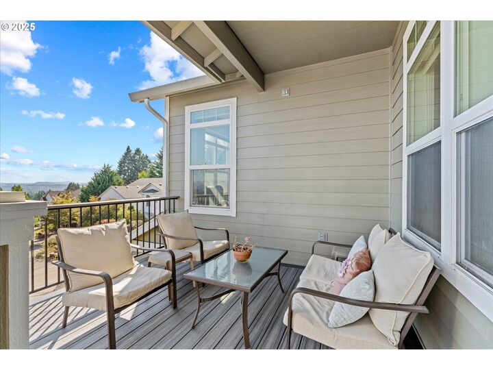 Property Photo: 863 NW Norwood Ct WA 98607