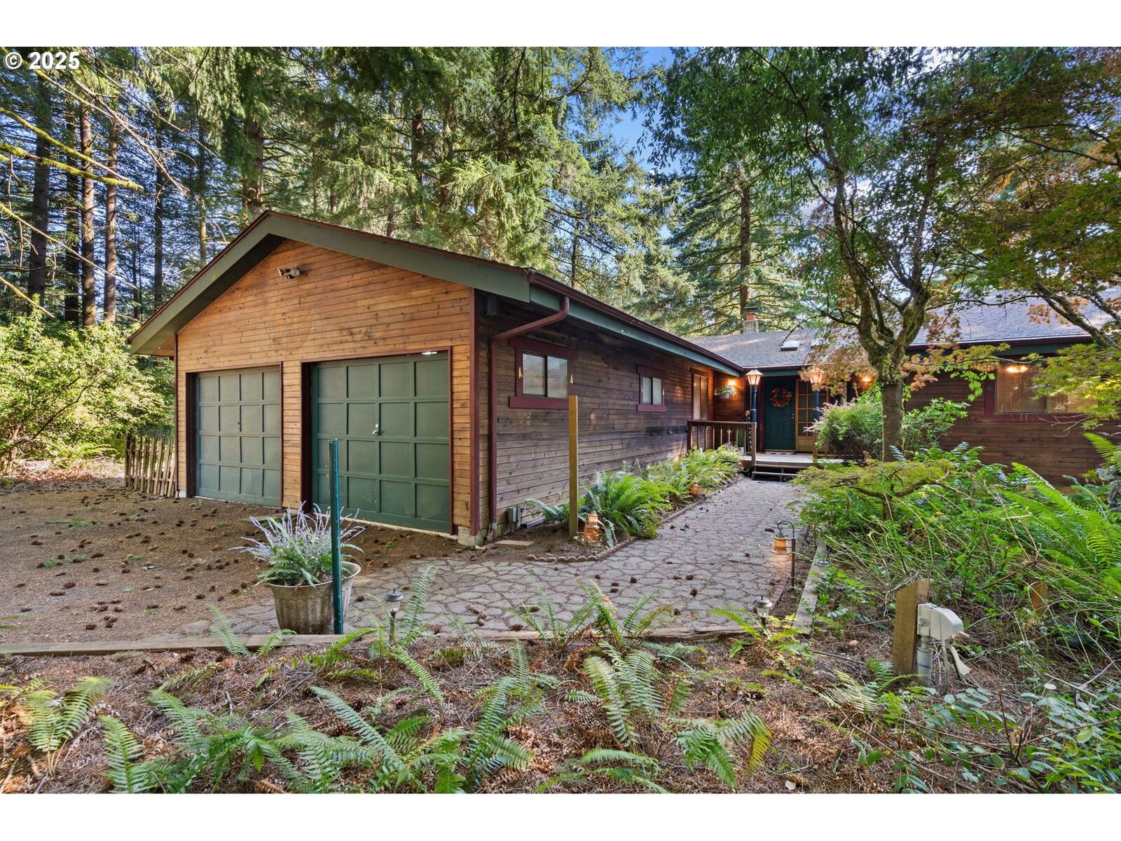 Property Photo:  182 Yule Rd  WA 98671 