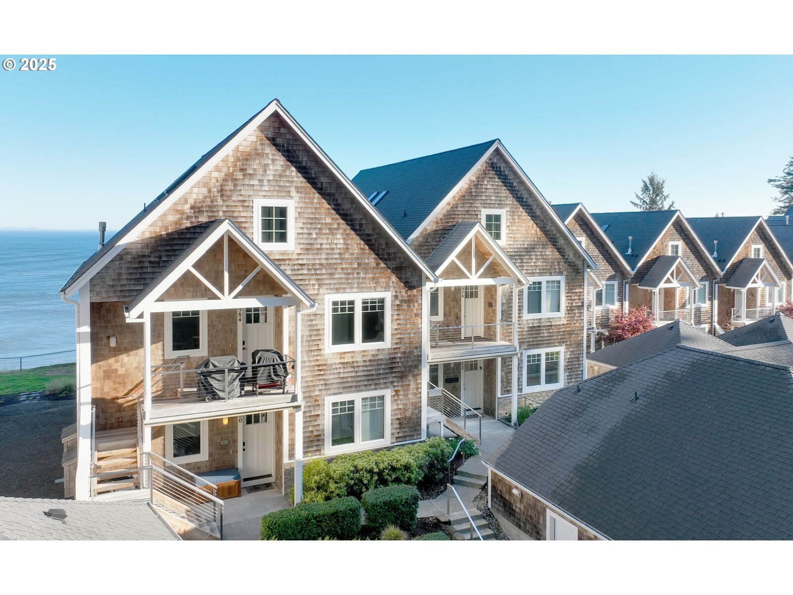 Property Photo: 3972 Sunset Blvd D101 OR 97138