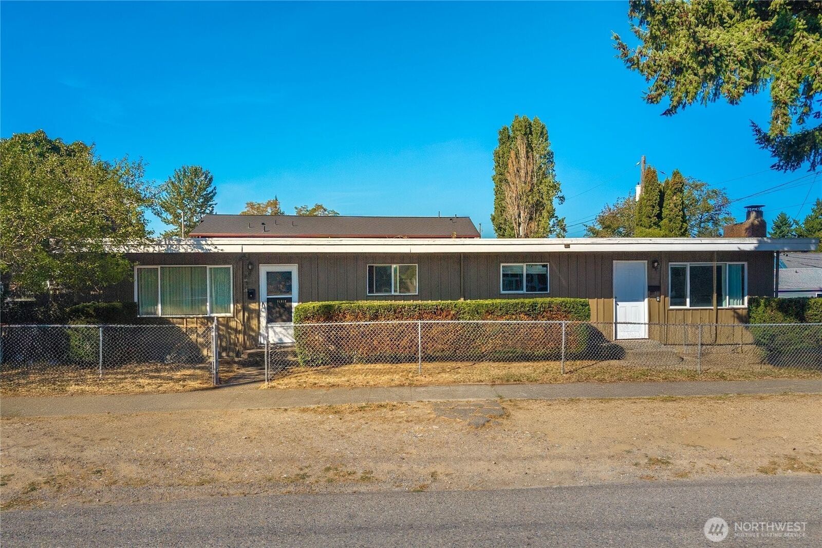 Property Photo:  1561 1563 S 35th Street  WA 98418