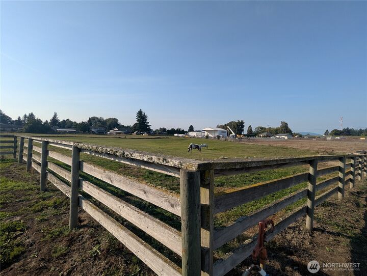 Property Photo: 17506 State Route 526 WA 98273
