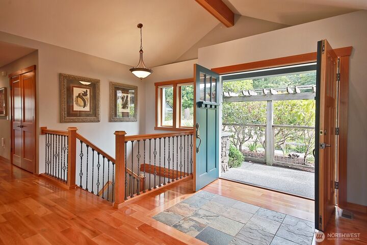 Property Photo:  6292  Sahalee Court  WA 98236 