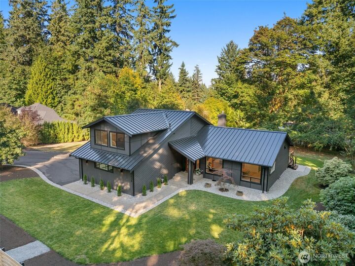19538  158th Place NE  Woodinville WA 98072 photo