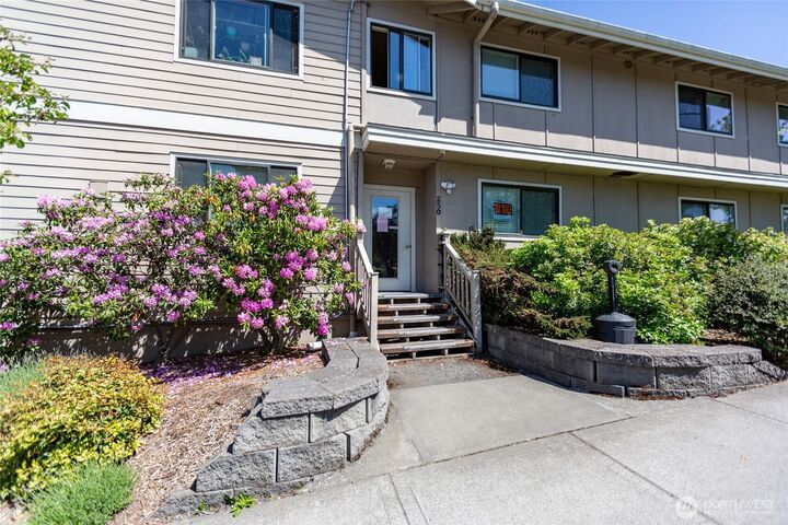 250  Tucker Avenue 38  Friday Harbor WA 98250 photo