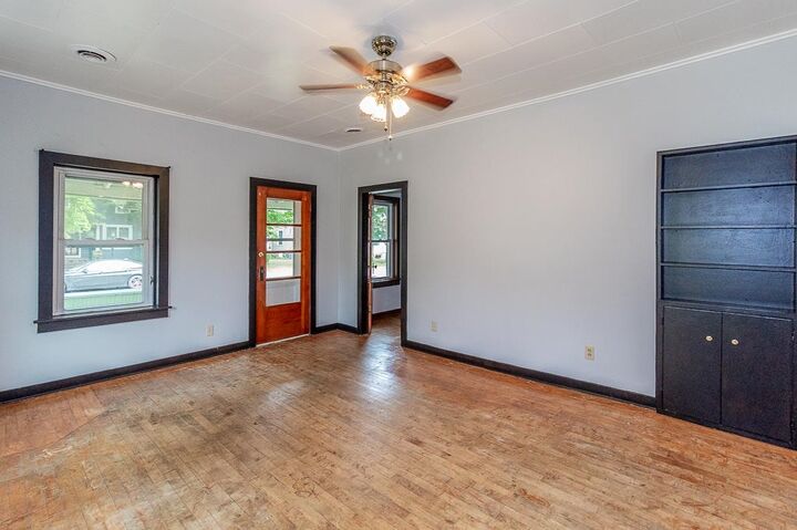 Property Photo:  111 W Parker Street  WI 54983-9066 