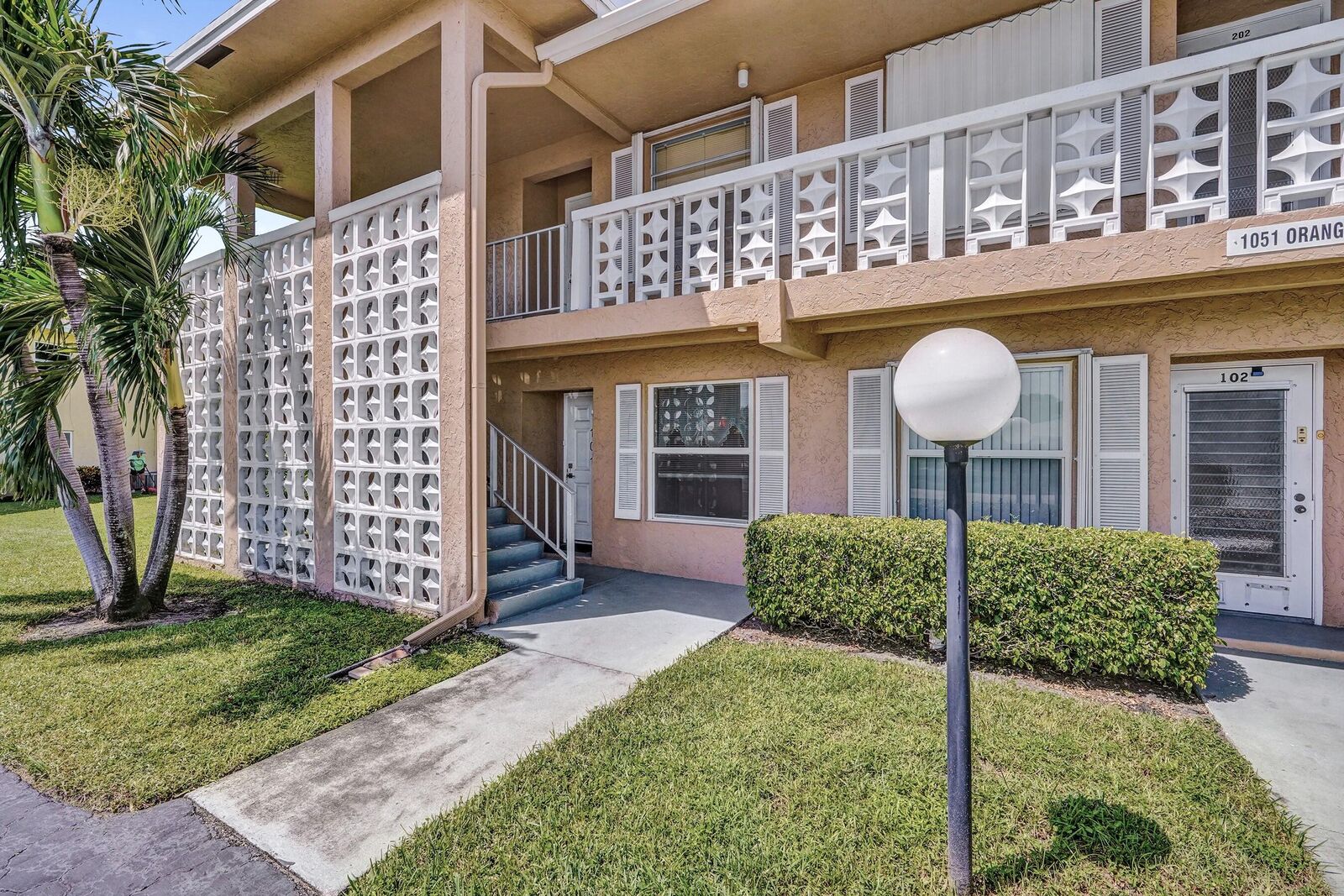 Property Photo:  1051 Orange Terrace 101  FL 33445 