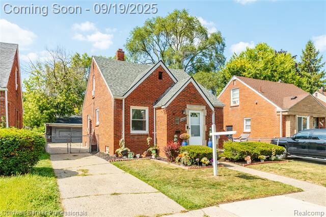 Property Photo:  20513 Hickory Street  MI 48205 