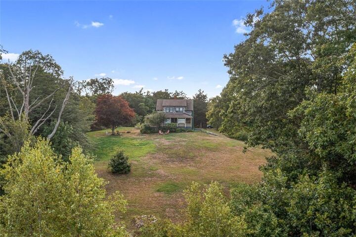 Property Photo:  984 Drift Road  MA 02790 