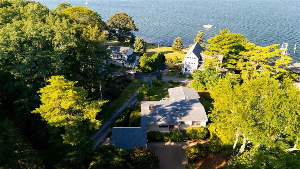 Property Photo:  17 Shore Road  RI 02809 