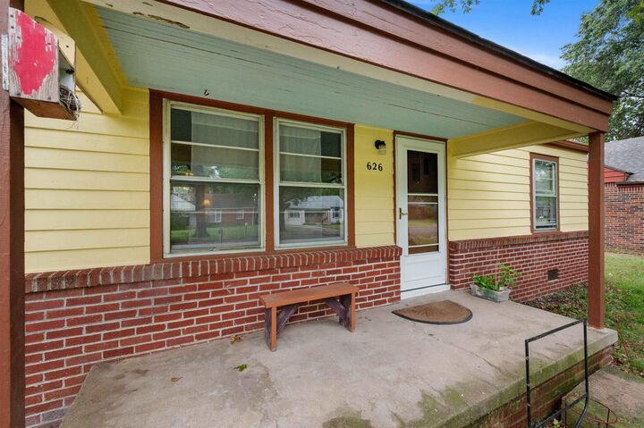 Property Photo:  626 S Drury Lane  KS 67207 