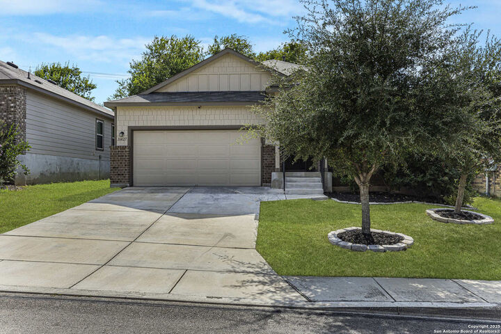 Property Photo:  16427 Paso Rio Crk  TX 78247 