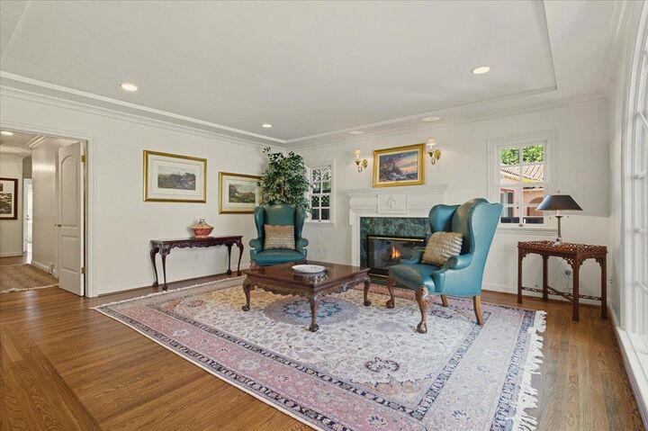 Property Photo:  883 Riverside Drive  CA 95125 
