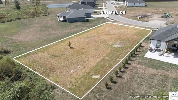 3809 Artisan  Sedalia MO 65301 photo