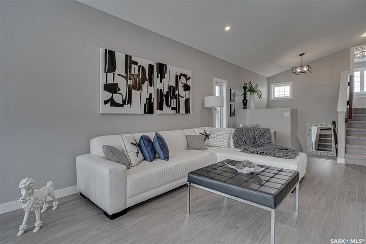 Property Photo: 503 Asokan Avenue SK S7V 1W1