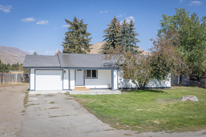 Property Photo: 167 Hardwood St ID 83313