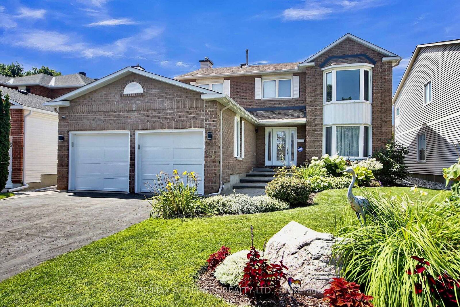Property Photo:  560 Falwyn Crescent  ON K4A 2A4 