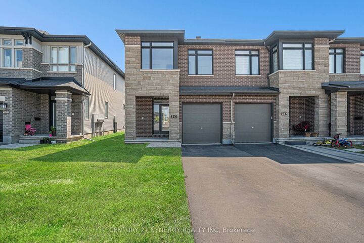Property Photo:  345 Cornice Street  ON K4B 1H9 