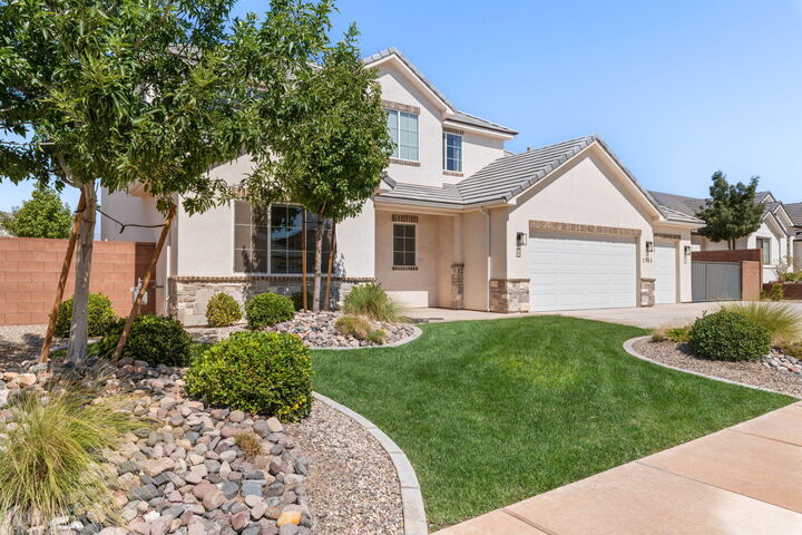 Property Photo:  2755 E 3530 S  UT 84790 