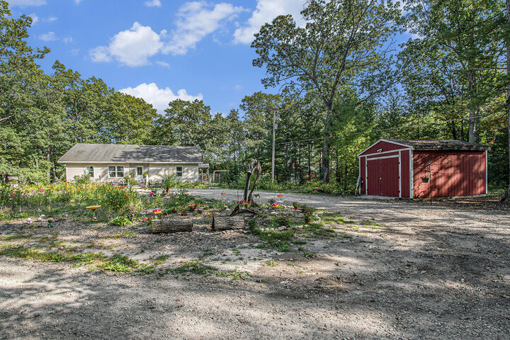 7693 S Straits Highway  Indian River MI 49749 photo