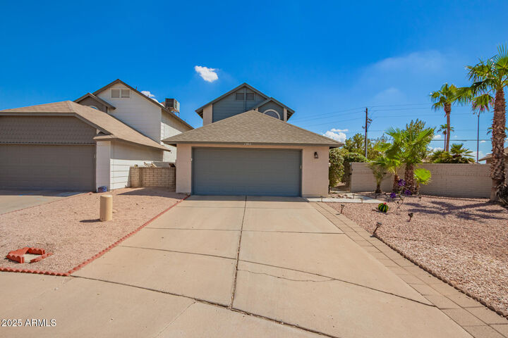 Property Photo:  1753 E Jacinto Circle  AZ 85204