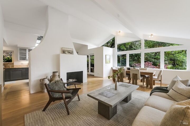 Property Photo:  115 Manor Drive  CA 94941 