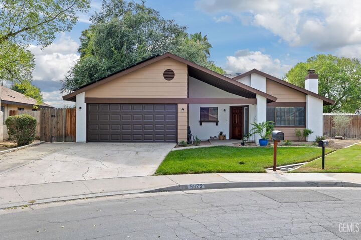 Property Photo:  6825 Plaquemines Drive  CA 93309 