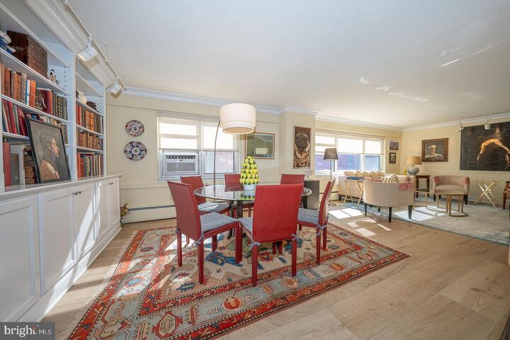 Property Photo:  118 S 21st Street 311-12  PA 19103 