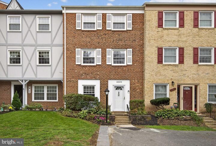 Property Photo:  14845 Haymarket Lane  VA 20120 
