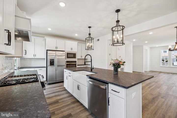 Property Photo:  4610 Pacific Elm Street  VA 22407 