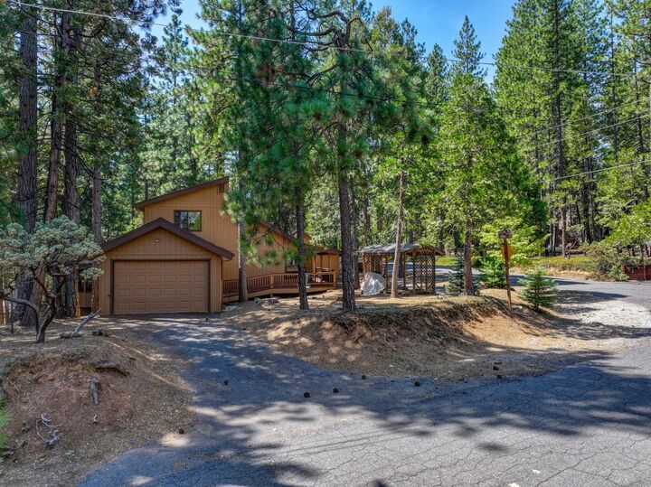 Property Photo:  1865 Jerrilynn Drive  CA 95223 