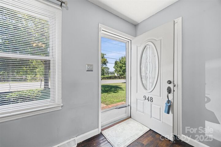 Property Photo: 948 Shannon Bradley Road NC 28052