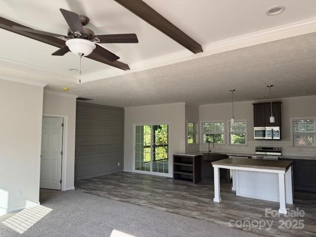 Property Photo: 110 Sharon Lane NC 28612