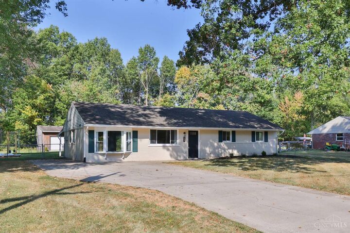 Property Photo: 33 Sutton Lane OH 45122