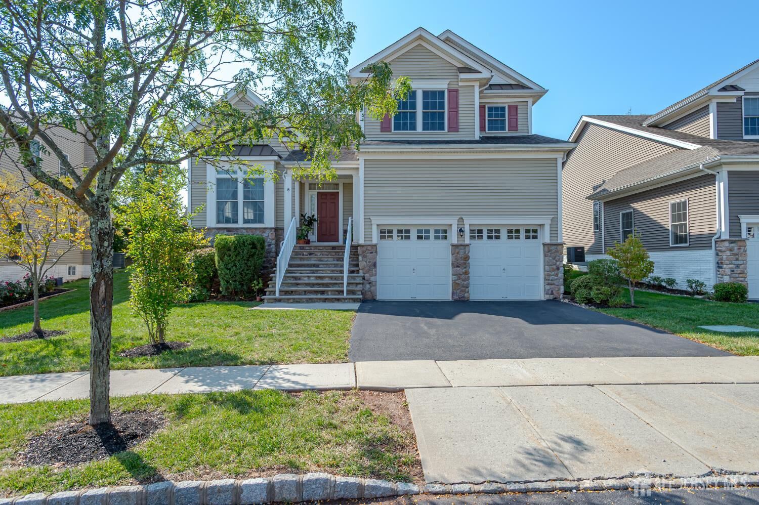 Property Photo: 8 Comstock Lane NJ 08558