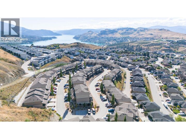Property Photo: 933 Mt. Robson Place 65 BC V1B 4G4