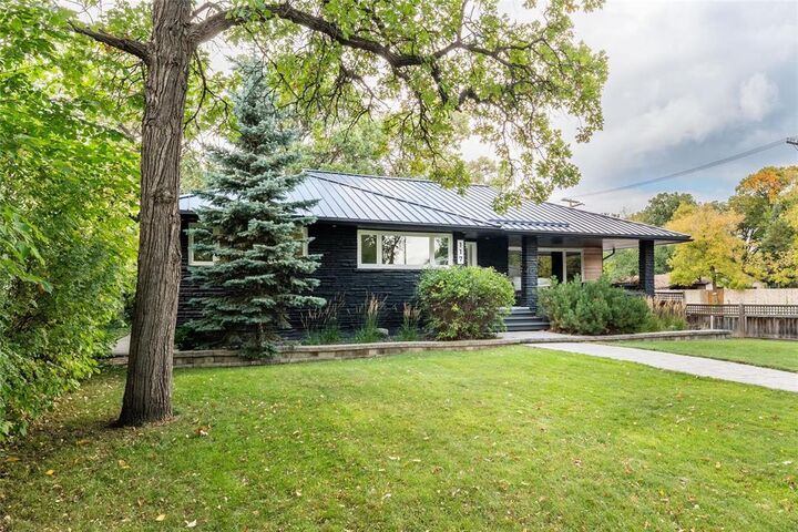 Property Photo:  117 Yale Avenue  MB R3R 0L1 